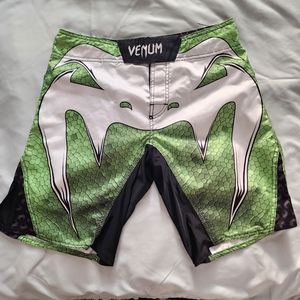 Venum "Amazonia 4.0" Fight Shorts - Green Viper (Size XS)